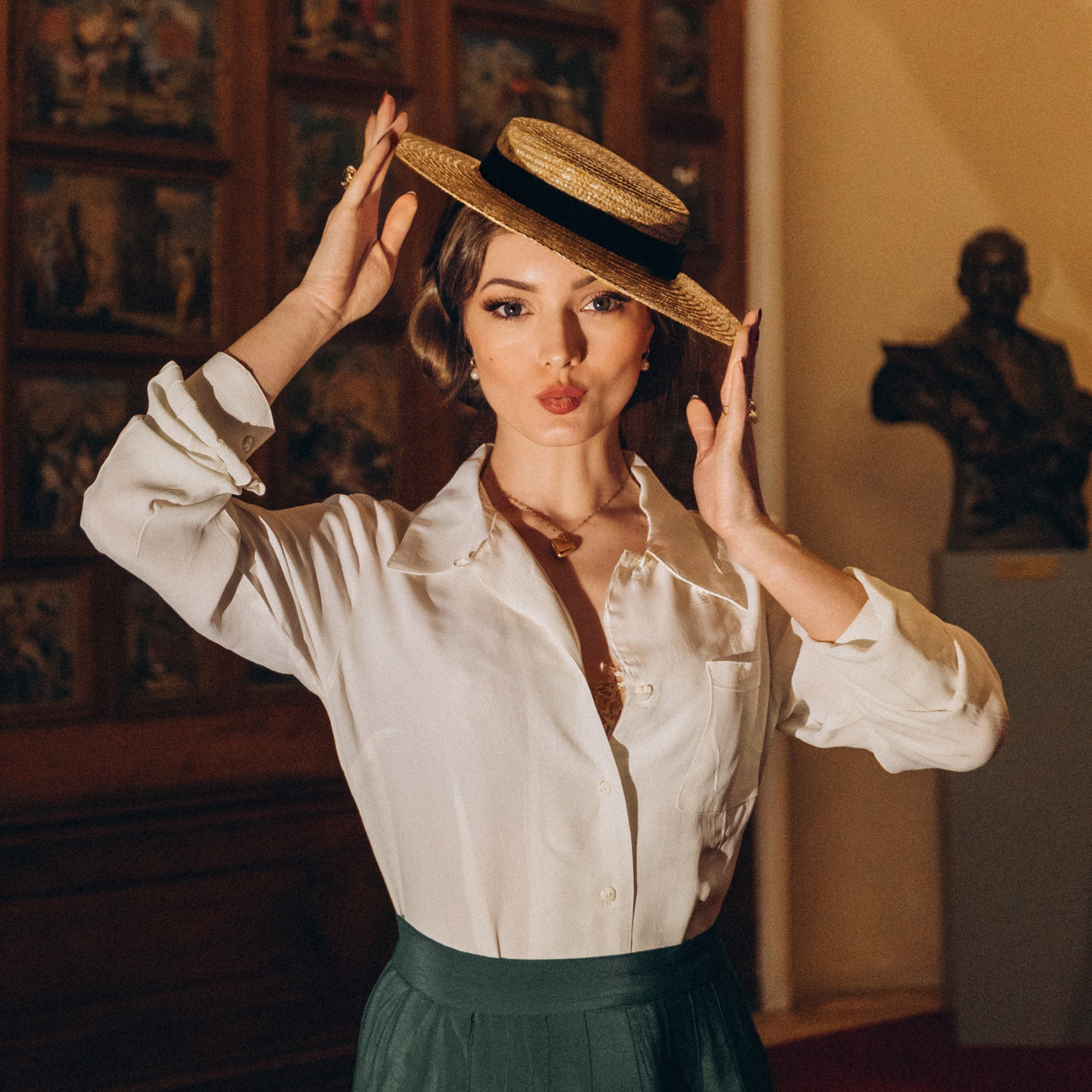 Jacqui Blouse in Liquorice Black