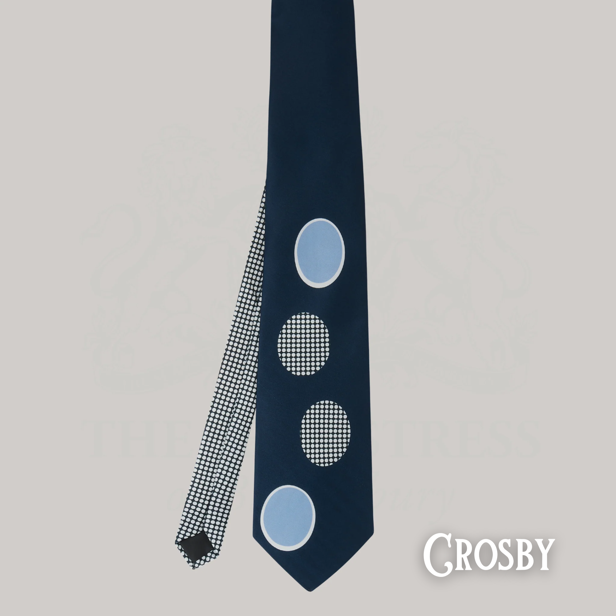  a blue patterned tie