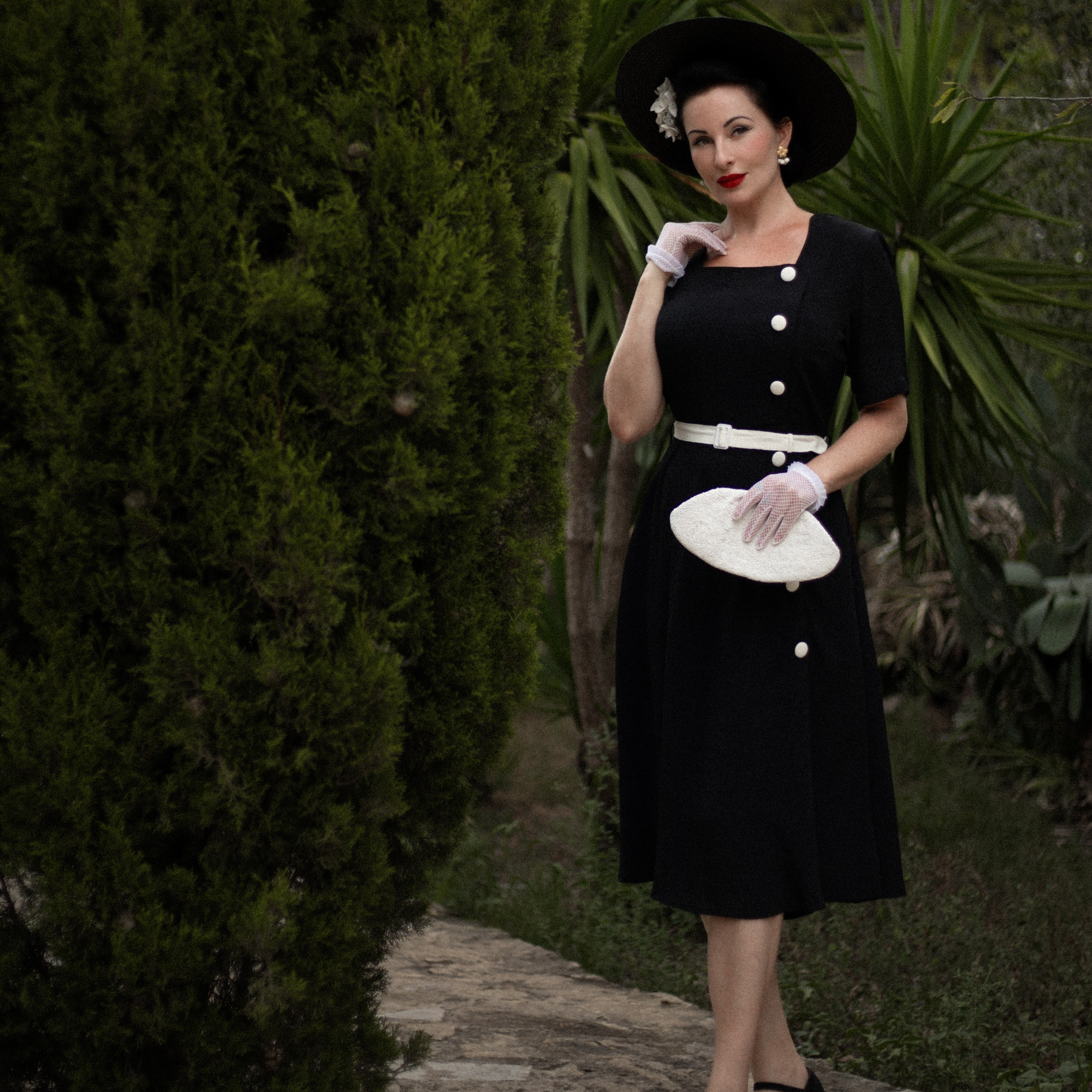 Olivia Dress in Liquorice Black