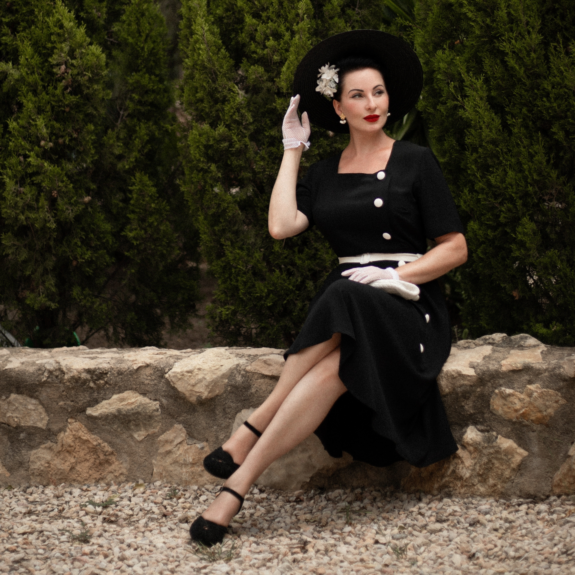 Olivia Dress in Liquorice Black