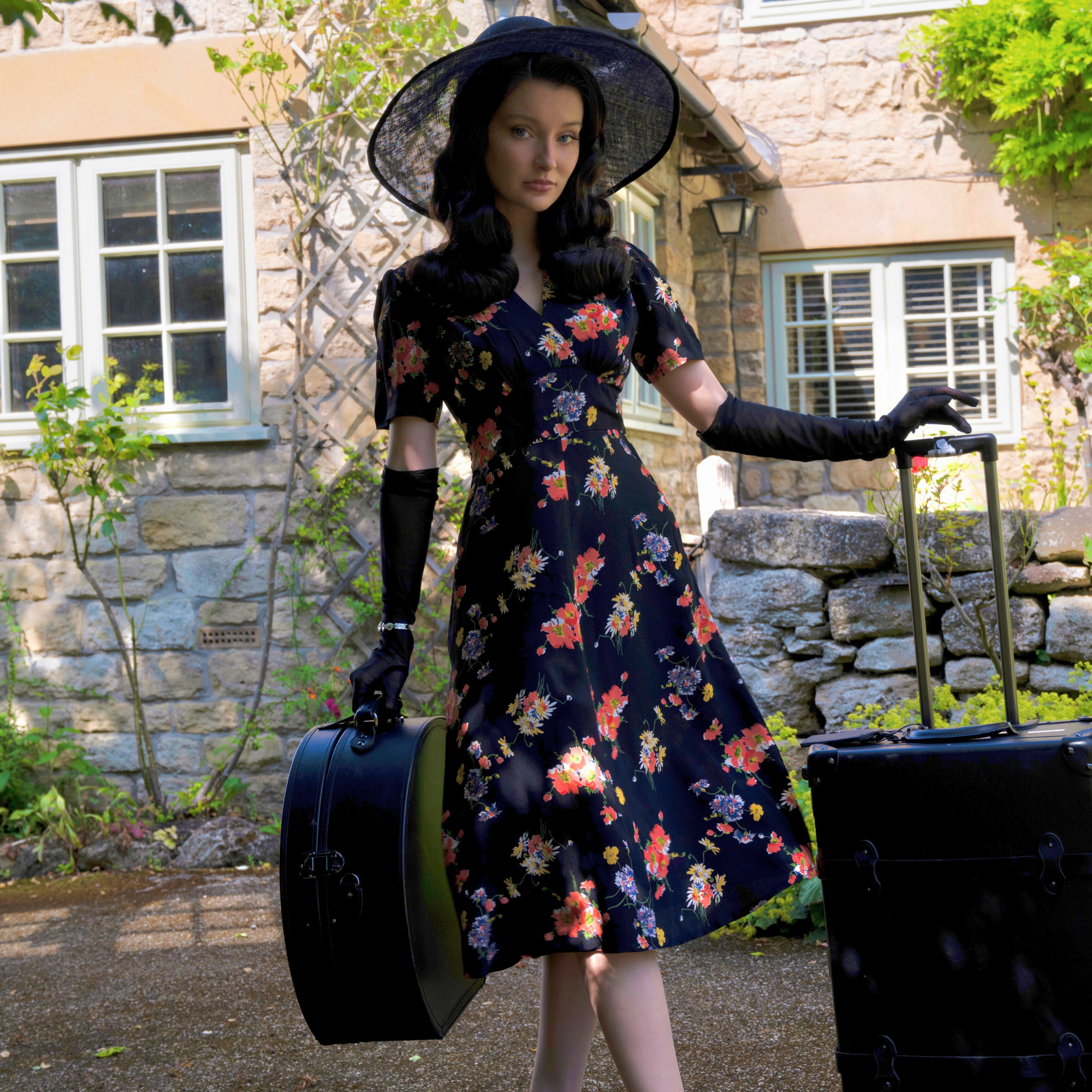 Dolores Dress in Black Mayflower