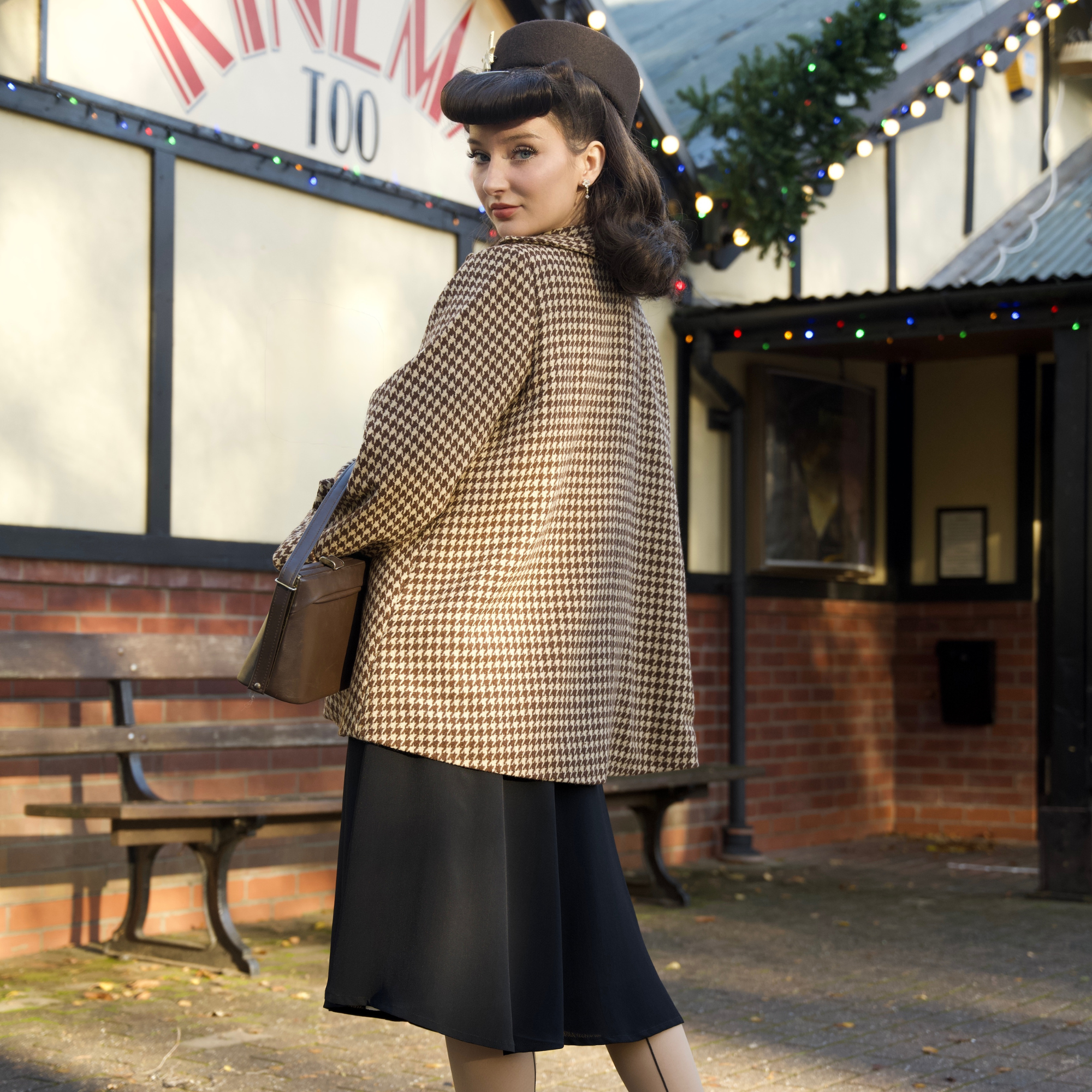 Swing Jacket in Brown Houndstooth