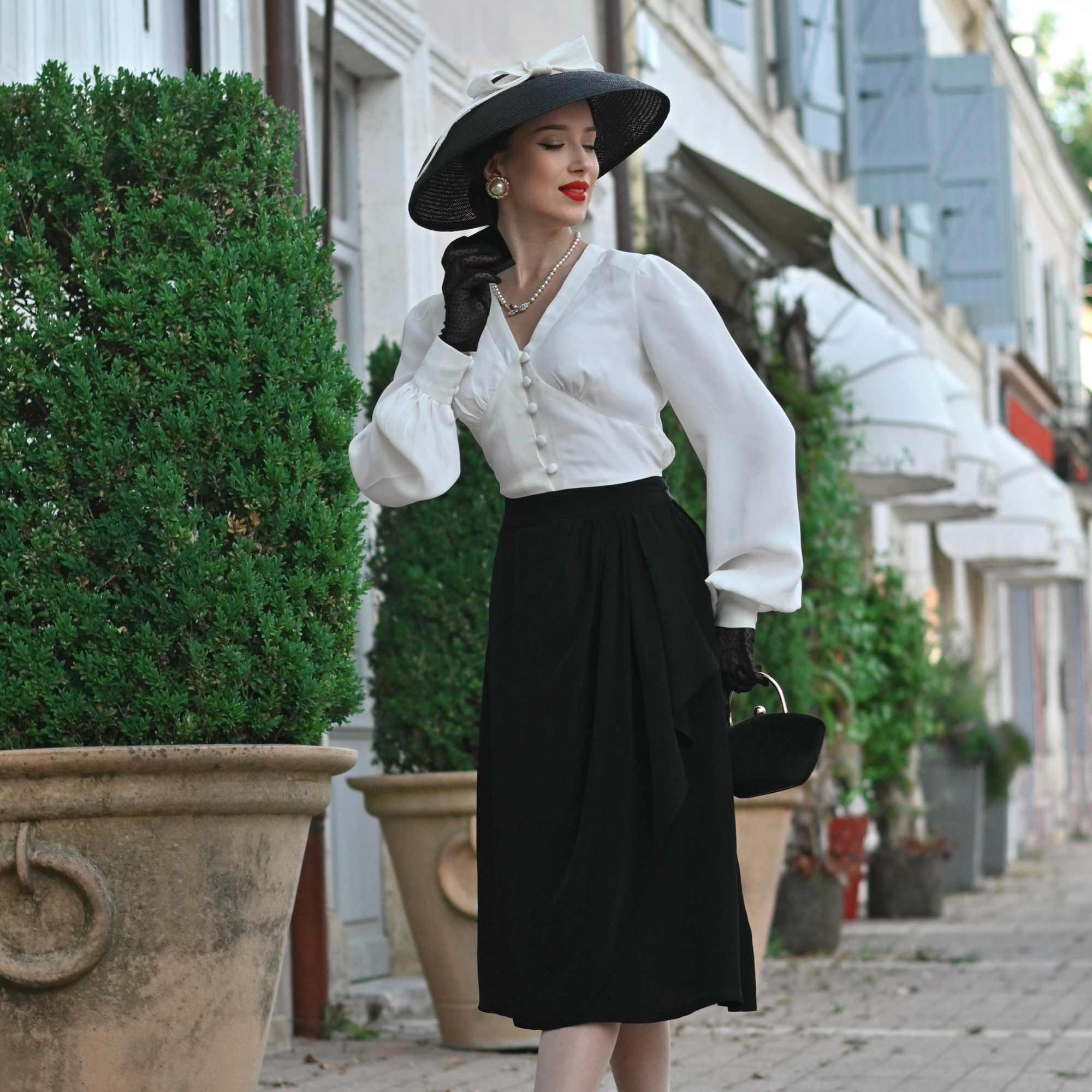 Deanna Skirt in Liquorice Black