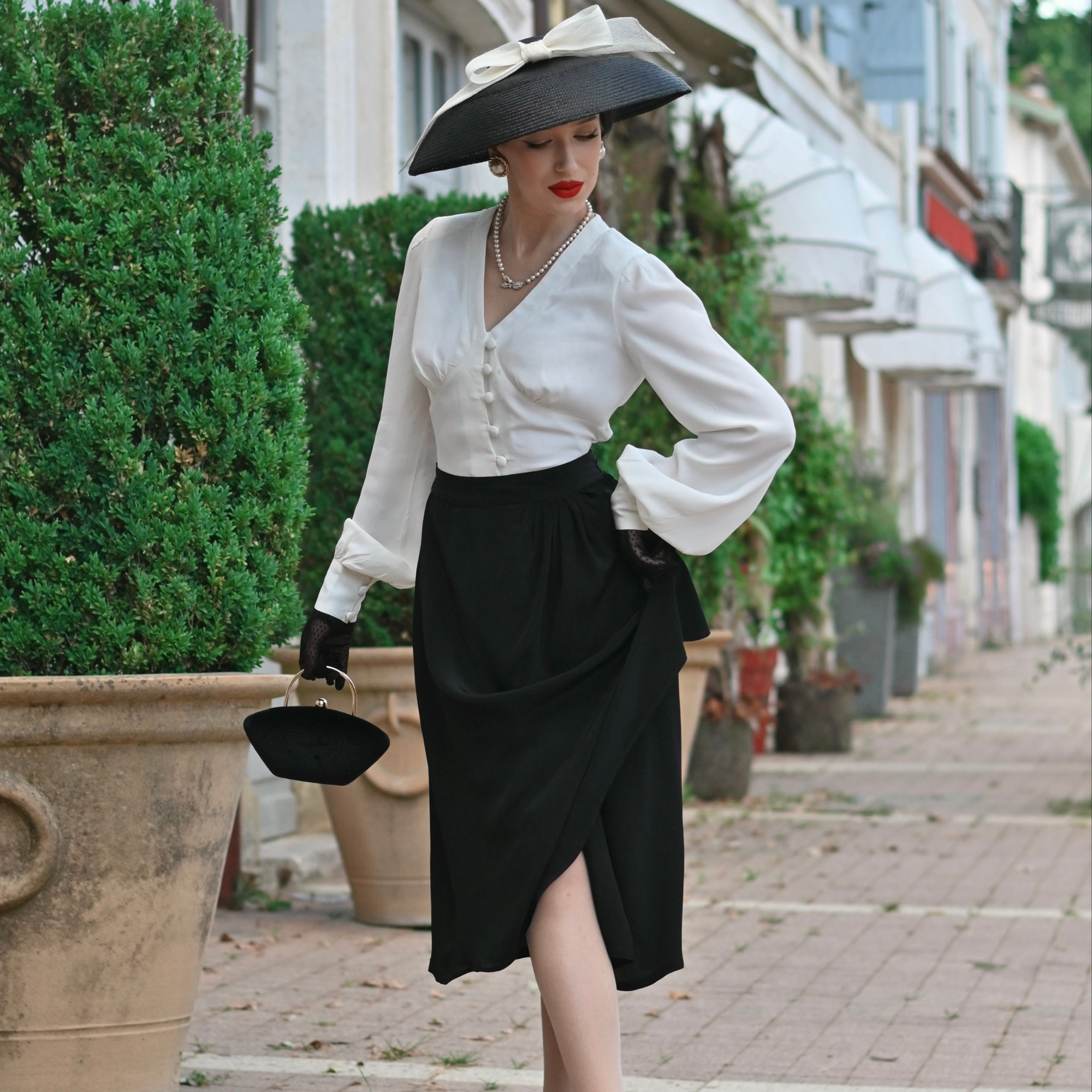 Deanna Skirt in Liquorice Black