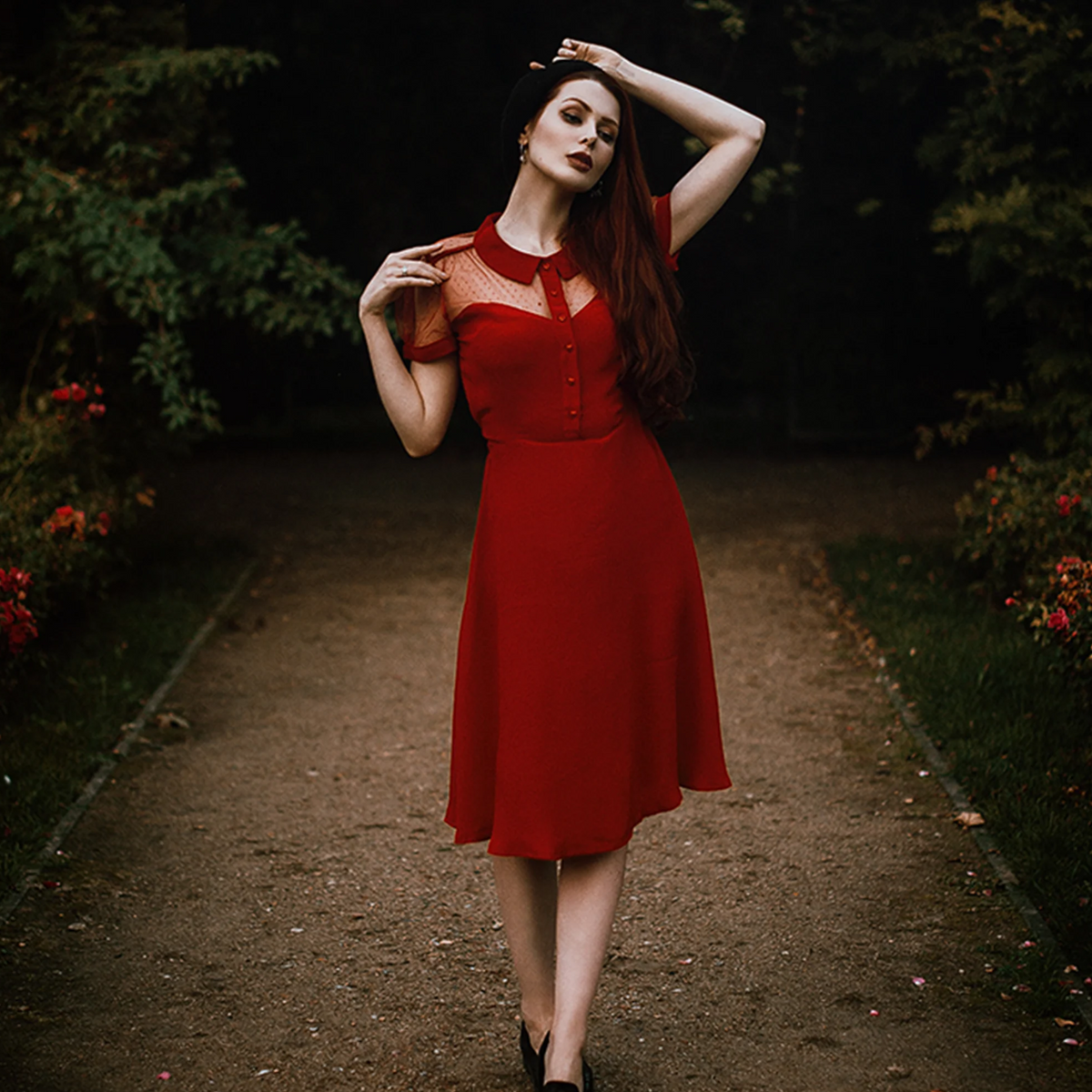 Florance Dress in Lipstick Red
