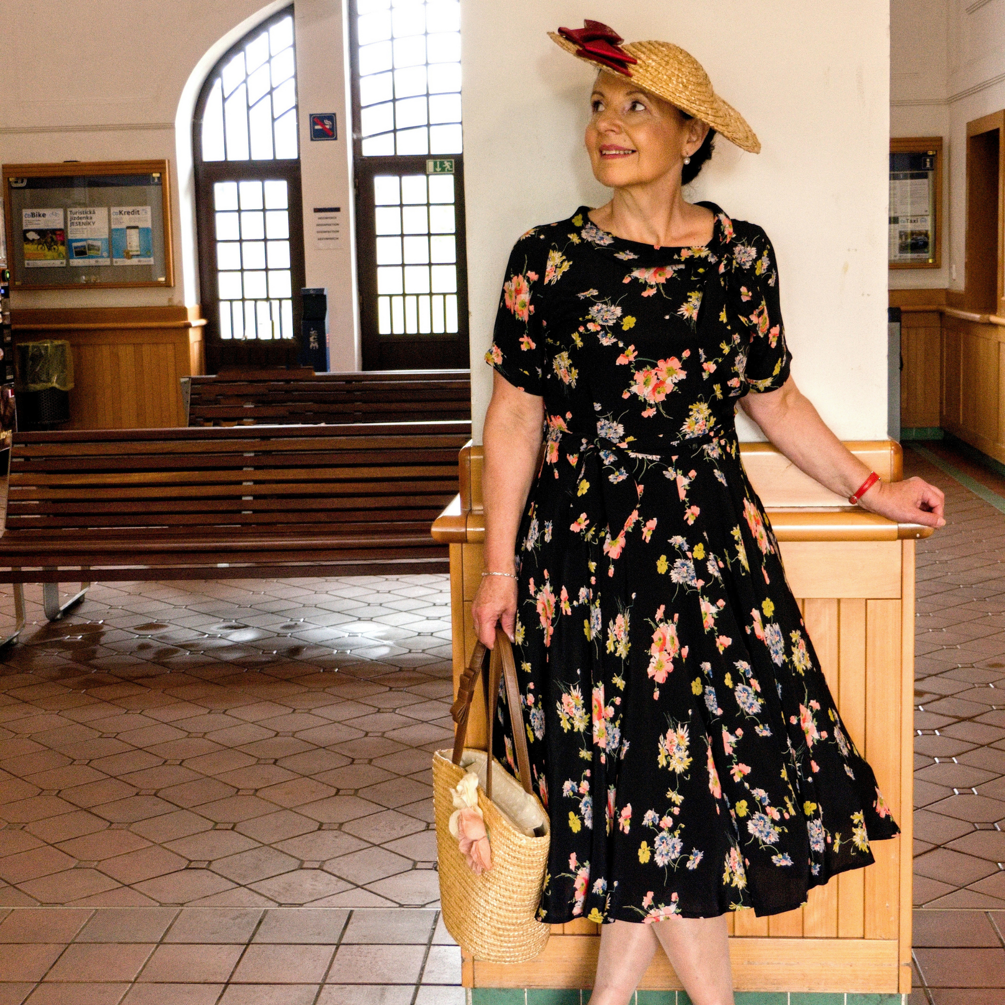 Cindy Dress in Black Mayflower