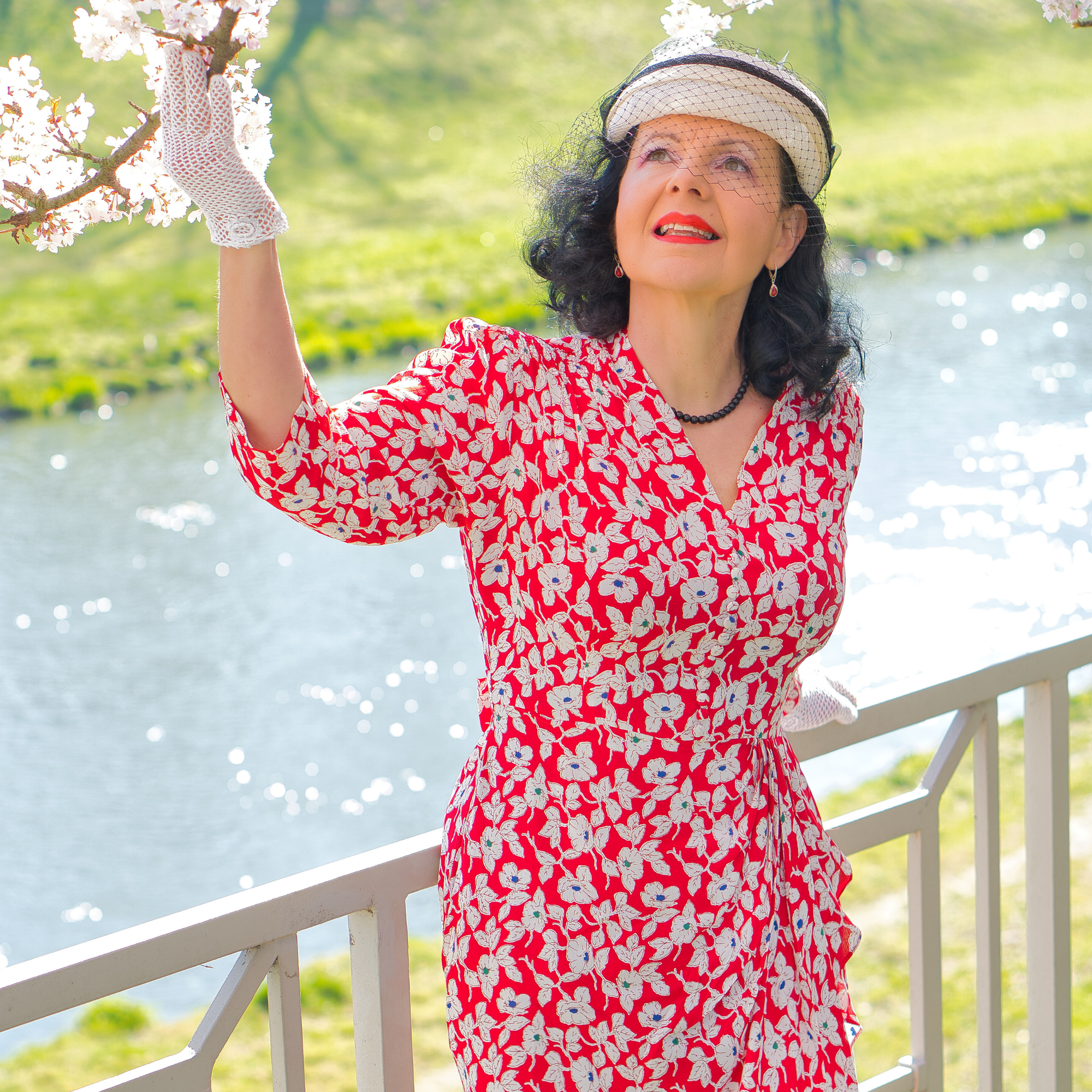 Mabel 3/4 Waterfall Dress in Red Pansy
