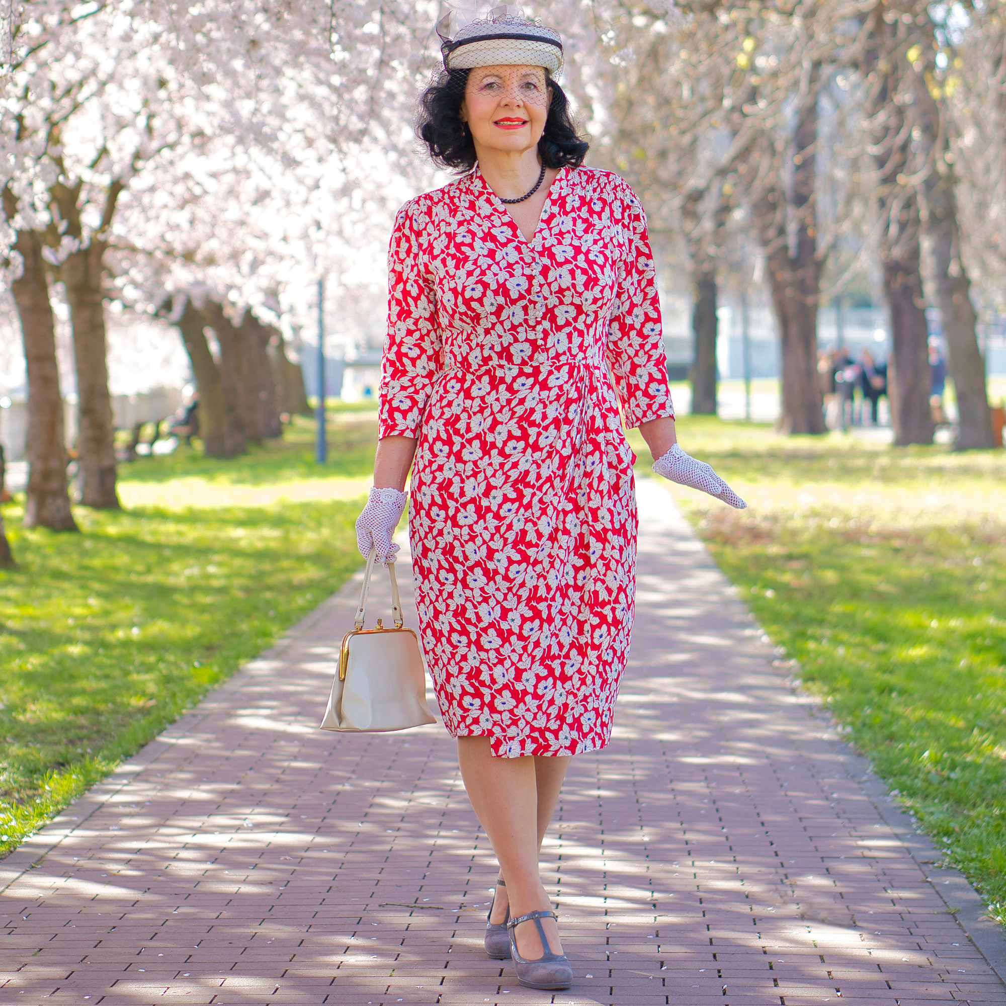 Mabel 3/4 Waterfall Dress in Red Pansy