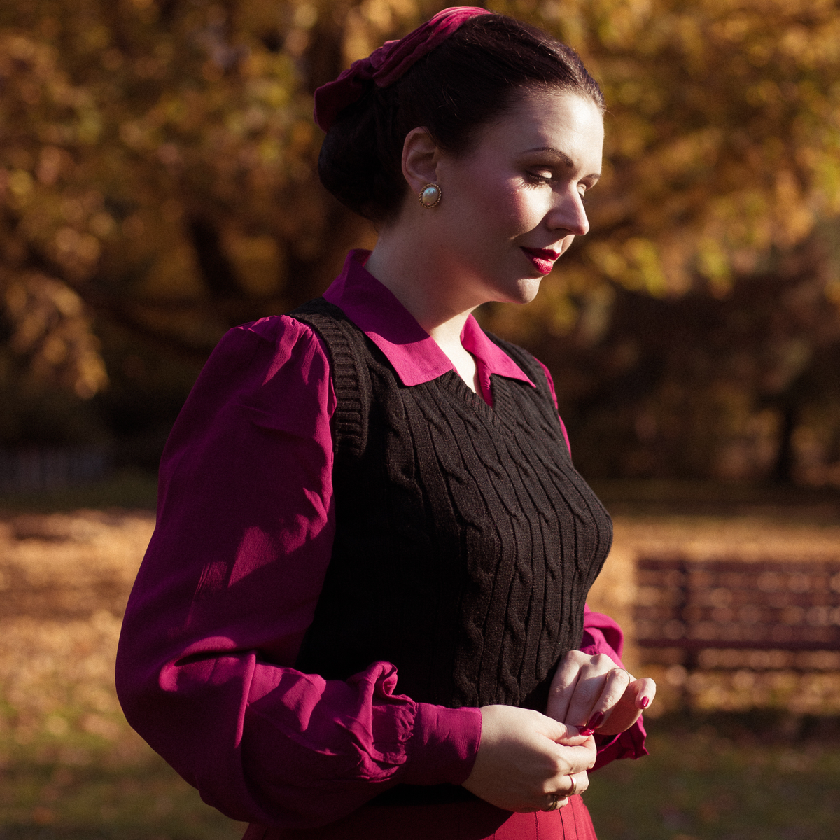 Cable Knit Slipover in Black