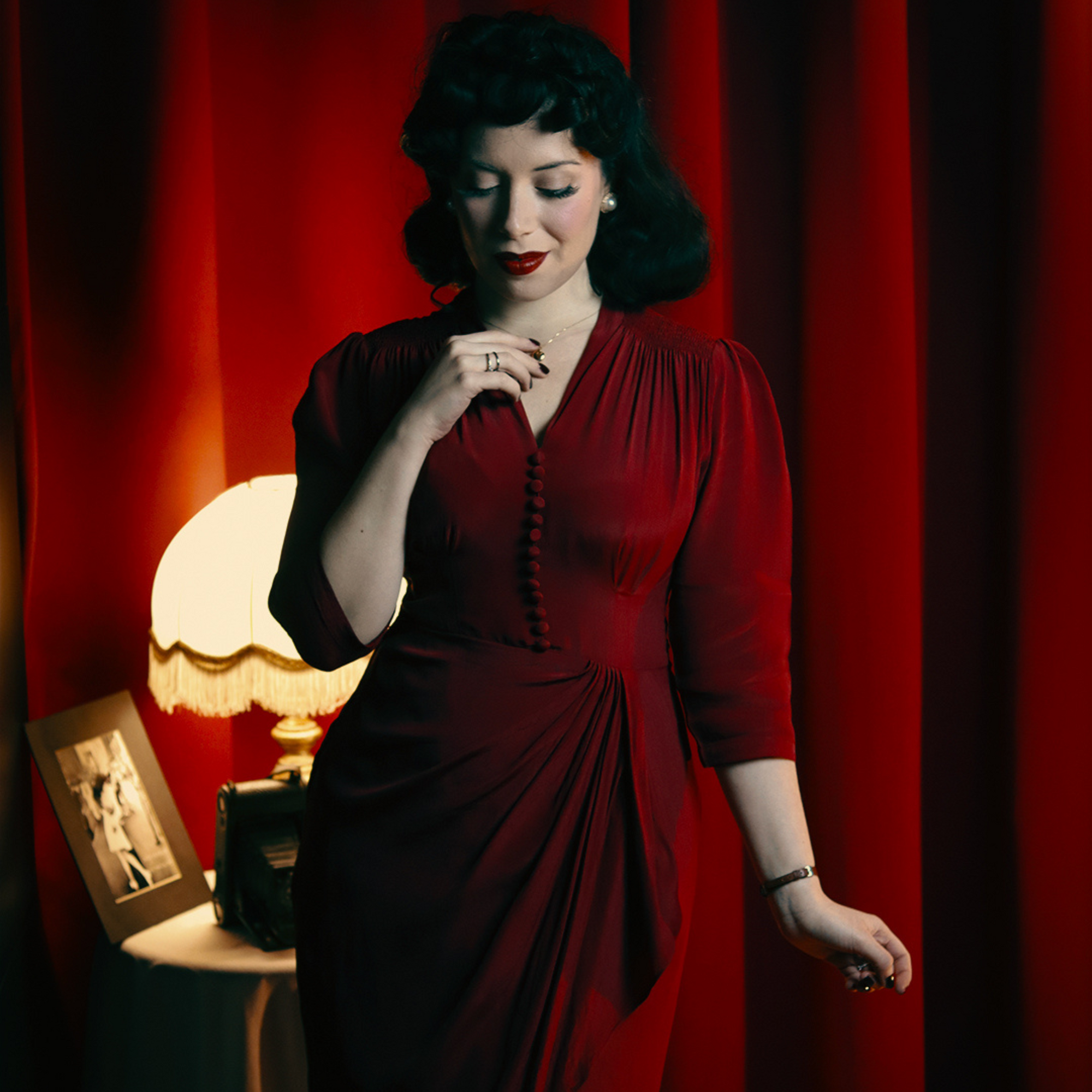 Mabel 3/4 Waterfall Dress in Windsor Wine