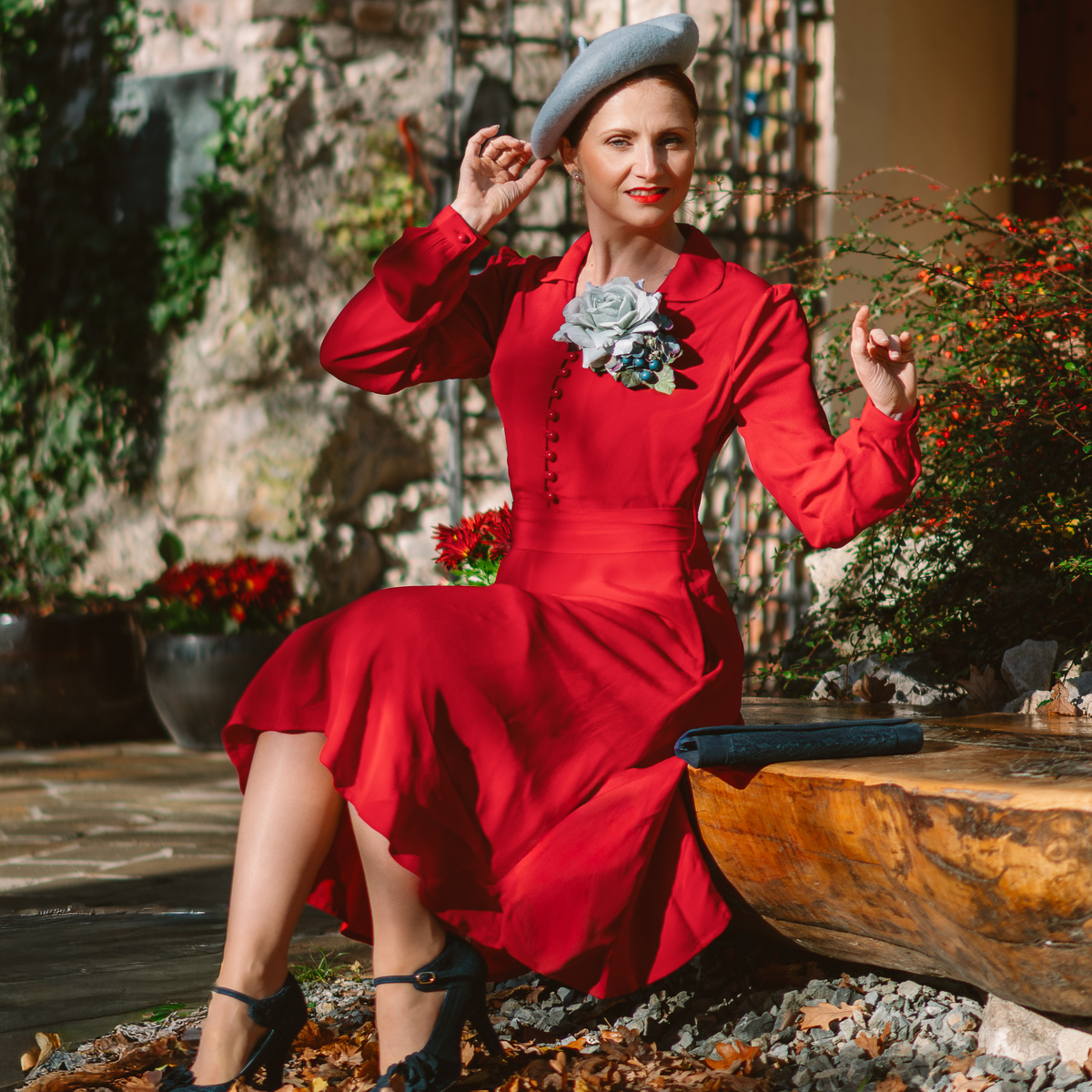 Clarice Dress in Lipstick Red