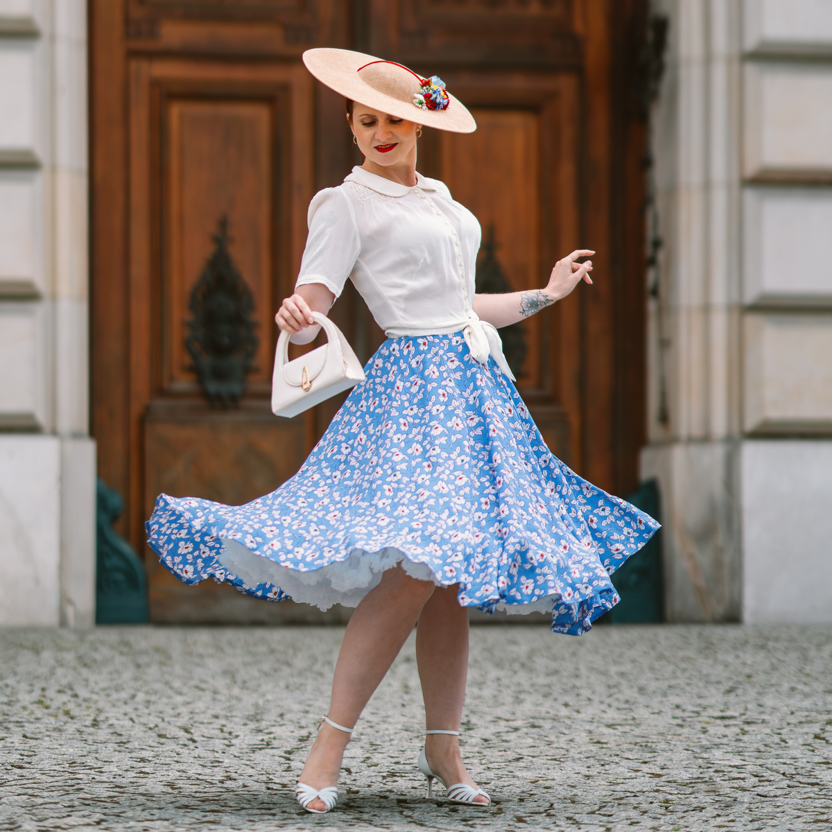 Isabelle Skirt in Palace Pansy