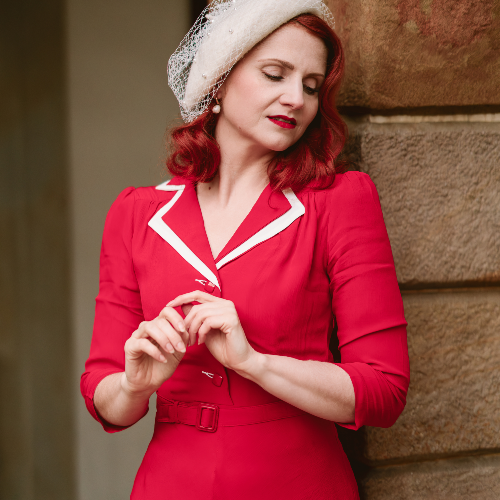 Lisa-Mae Shirtwaister Dress in Lipstick Red