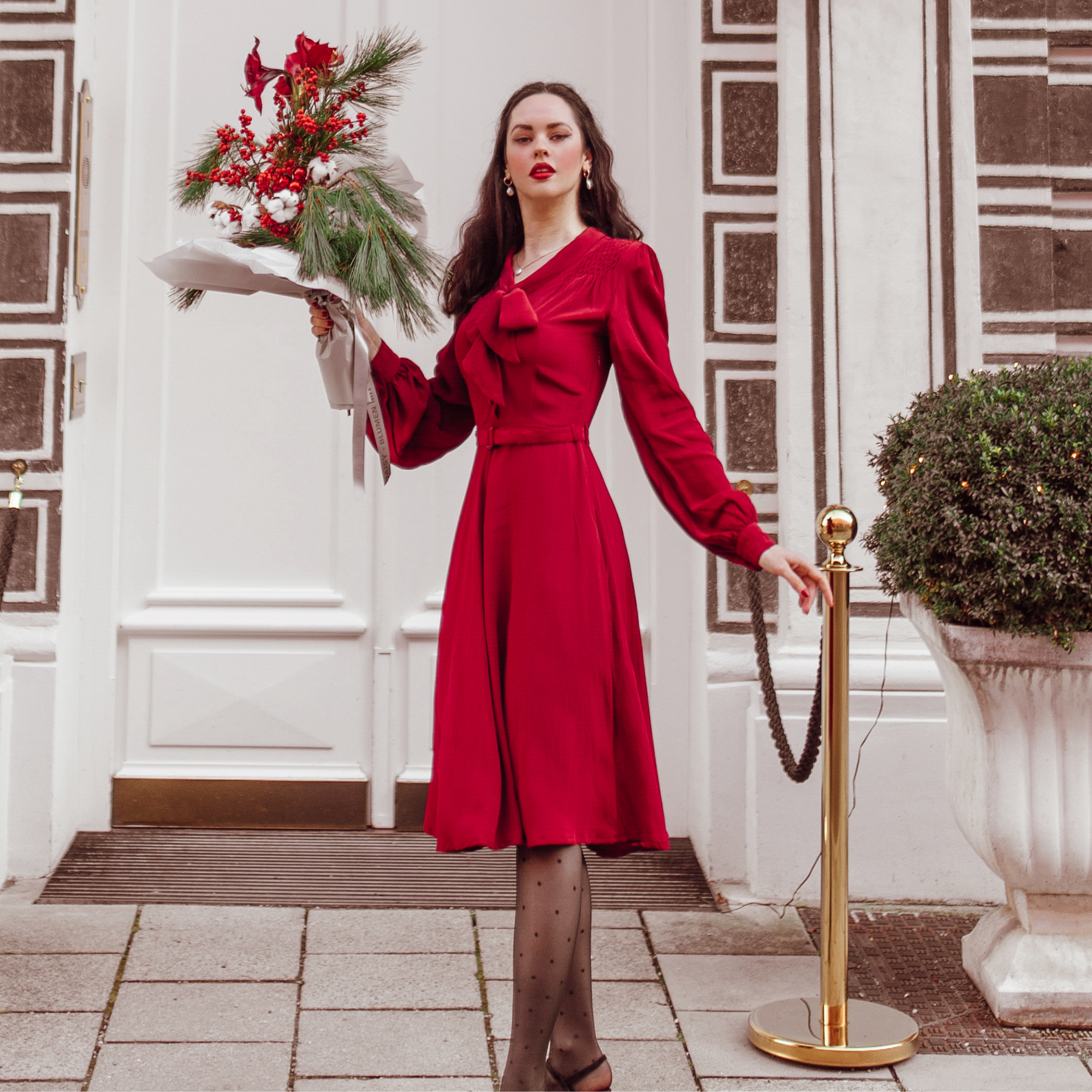 Eva Pussy Bow Dress in Windsor Wine