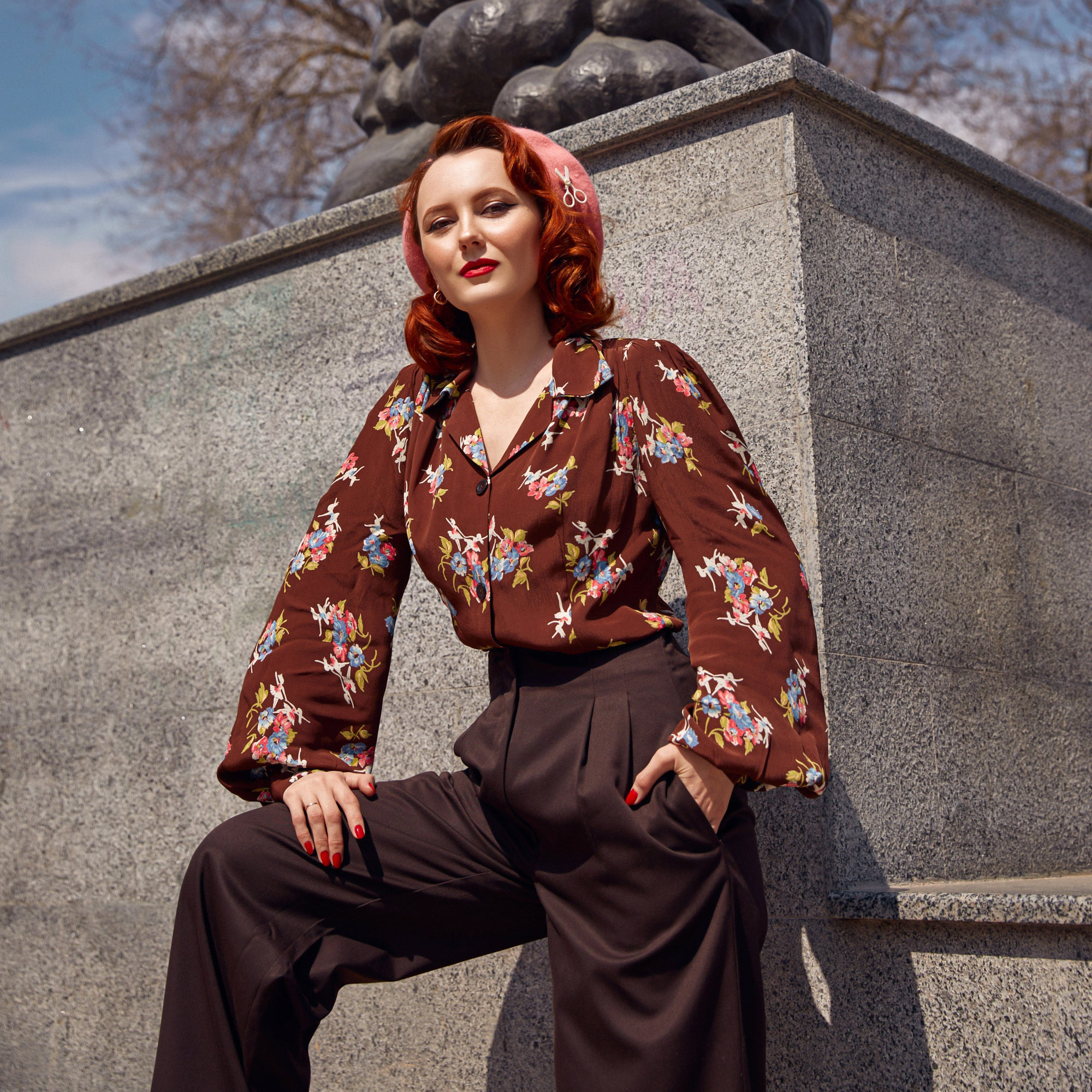 Poppy Blouse in Brown Floral Dancer