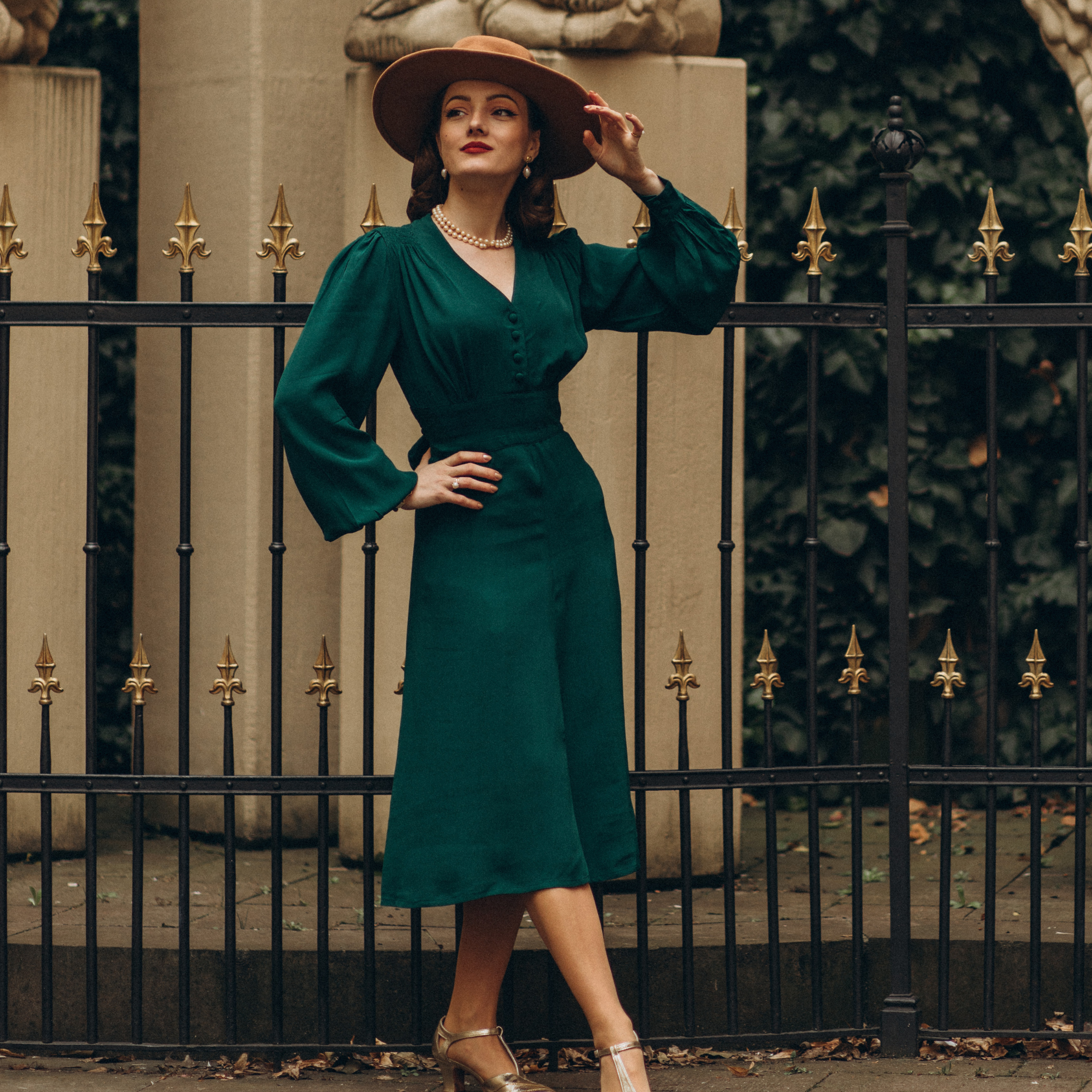 40s formal dresses Black Peplum Gown | S Easy To Shape A Relaxed And Laid High Fashion 1940s Formal Dress